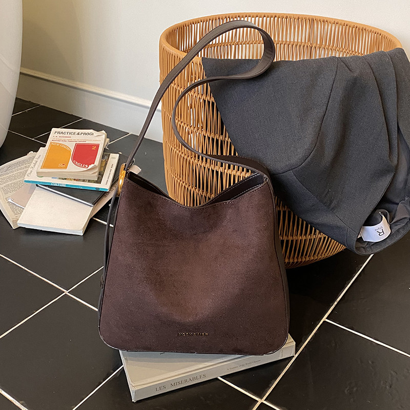 高级感小众包包女式2025新款小众麂皮绒水桶包洋气百搭单肩斜挎包,箱包皮具/热销女包/男包,通用款女包,淘宝优惠券,粉丝福利购,淘宝优惠卷