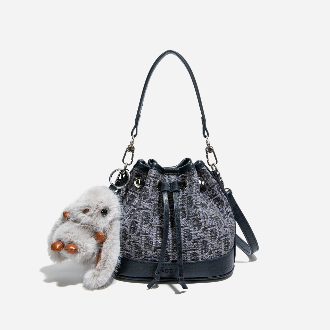 LAOYJA高级感小众洋气老花水桶包