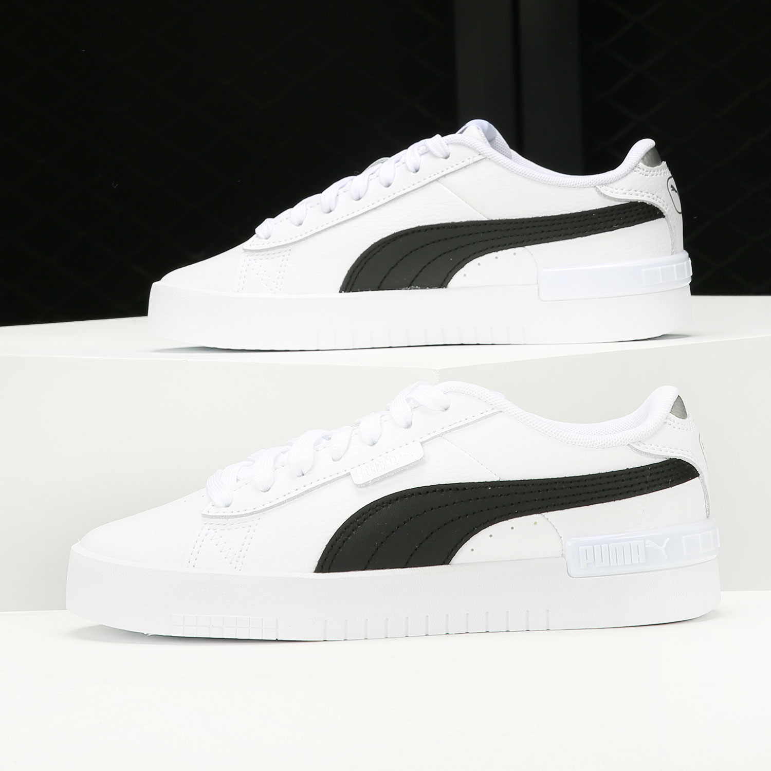 彪马低帮透气运动女子板鞋正品