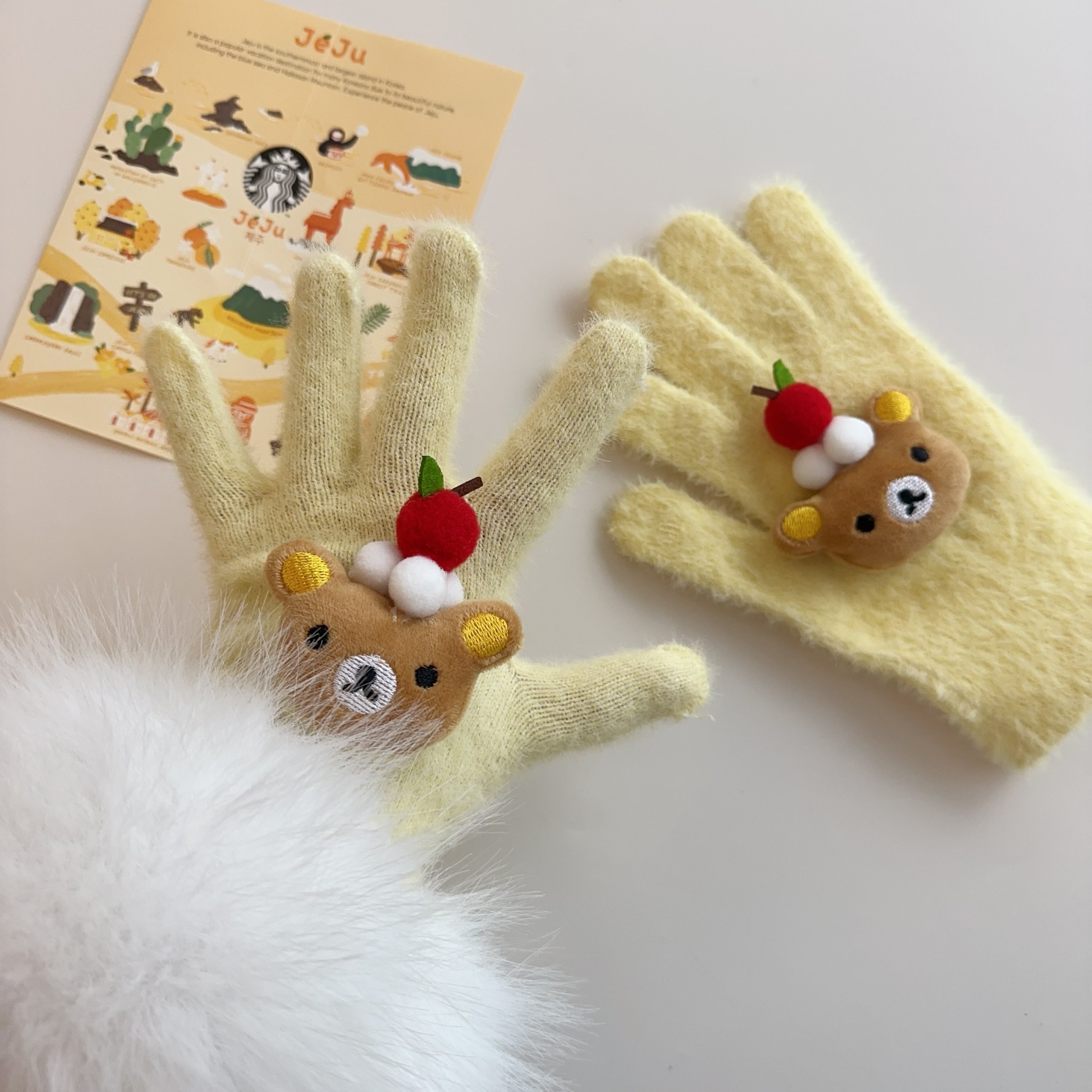 秋冬季新款可爱卡通小熊毛绒手套女冬季保暖防寒学生分指手套