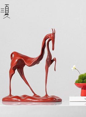 新中式中国红大气金属抽象马摆件禅意侘寂风茶室壁龛样板间装饰品