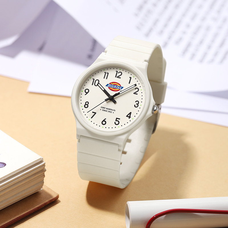 Dickies初高中手表女学生简约静音男款石英表只看时间考试专用