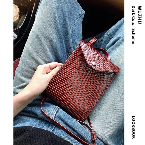 Небольшие дизайнерские ретро румяна, сумка на одно плечо, крокодиловый принт, новая коллекция