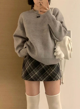 简单穿搭灰蓝色格纹毛呢半身裙女