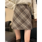 新款 大码 复古格子毛呢半身裙冬季 包臀A字裙子胖mm高腰显瘦短裙女