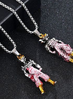 动漫新款热销个性吊坠男士小众设计高级感颈链配饰卡通钛钢项链女