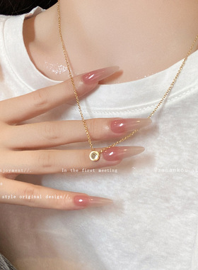 轻奢不掉色钛钢项链女轻奢小众吊坠锁骨链气质高级感百搭颈链项饰