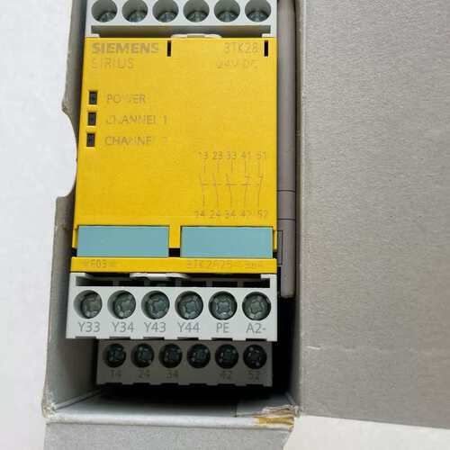 议价安全继电器3TK2825-1BB40，24VDC正可维修
