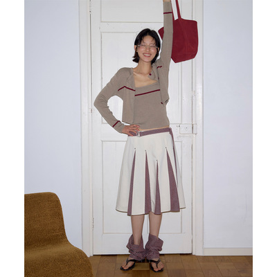 【7折特价不退货】UNITY MODE 条纹拼接磨毛撞色半身裙女260038