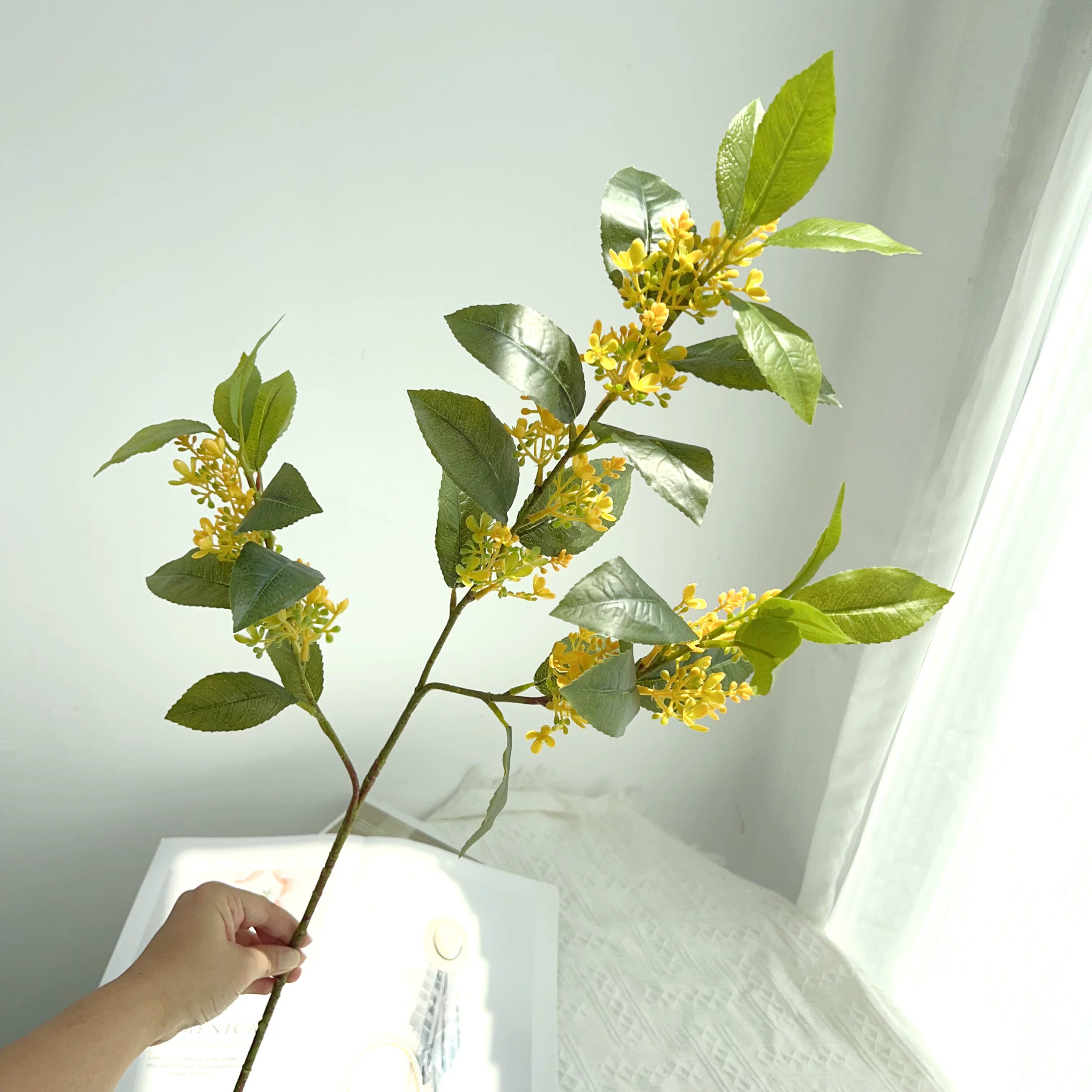 带叶桂花仿真花简约大气单支带叶秋色桂花高品质桌面花瓶插花装饰