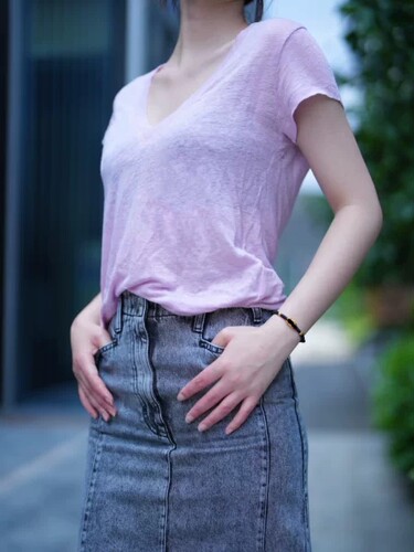 IRO Pyre 24夏季新款法式女装美式正肩性感V领短袖亚麻T恤上衣