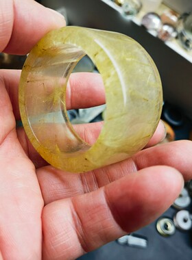 天然金发晶原石跑环扣环挂环条宽26.8直径52.5内径39.6重57.3克