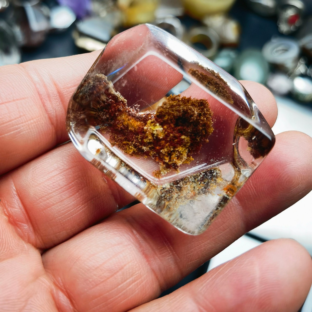 天然绿幽灵四季幽灵水晶原石随形摆件标本消磁打磨抛光42.1克