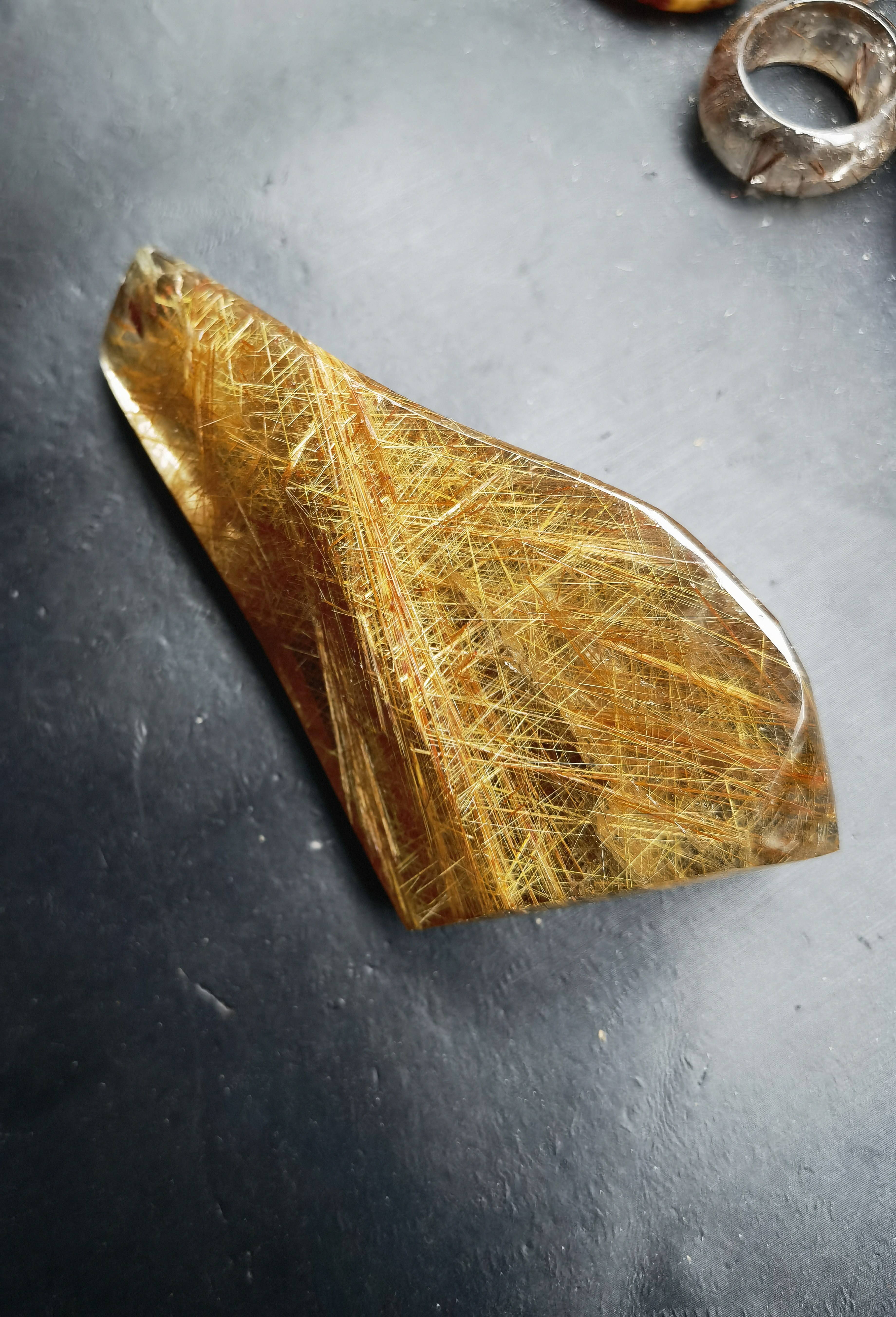 天然铜板钛铜顺发晶原石随形摆件把玩尺寸92.4*43*25.7重99.2克,饰品/流行首饰/时尚饰品新,奇石,淘宝优惠券,粉丝福利购,淘宝优惠卷