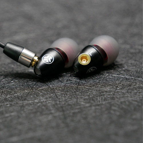 微动圈入耳式MMCX耳机 3.5mm/TYPE-C数字解码DAC恒玄BES3100