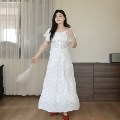 FLOREATELIER重工刺绣荷叶边不规则复古显瘦气质肌理感套装