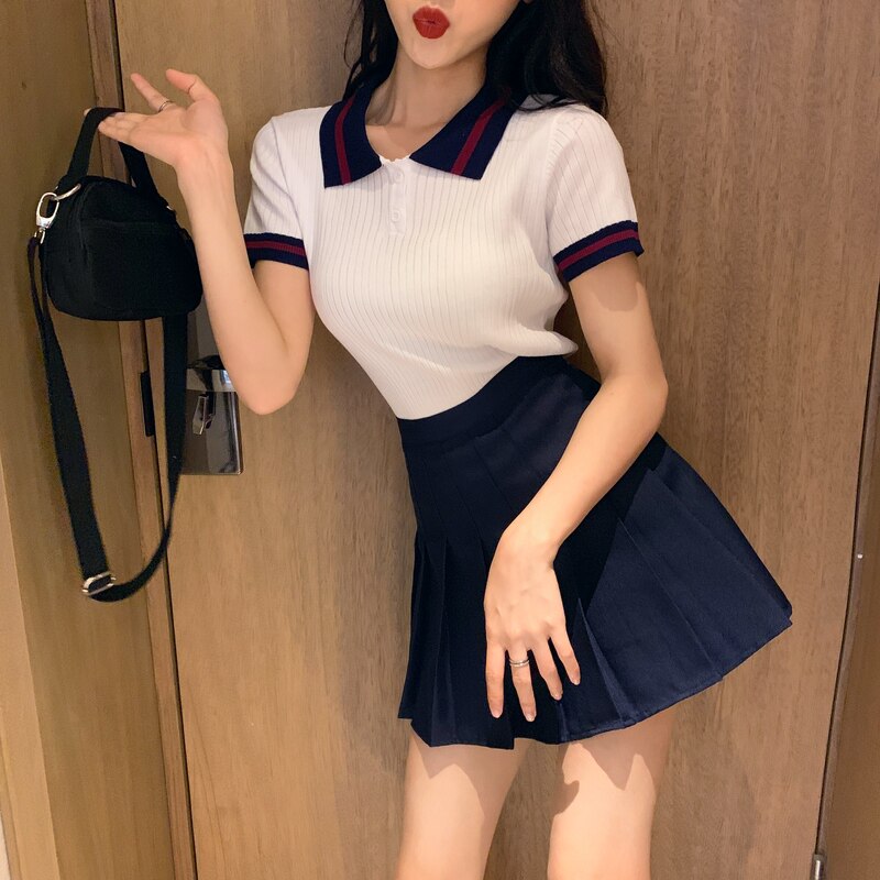 여성을위한 여름 얼음 실크 복고풍 폴로 셔츠 홍콩 스타일 INS 학생 다재다능한 스트라이프 니트 바닥 셔츠 티셔츠 신중한 여성을위한