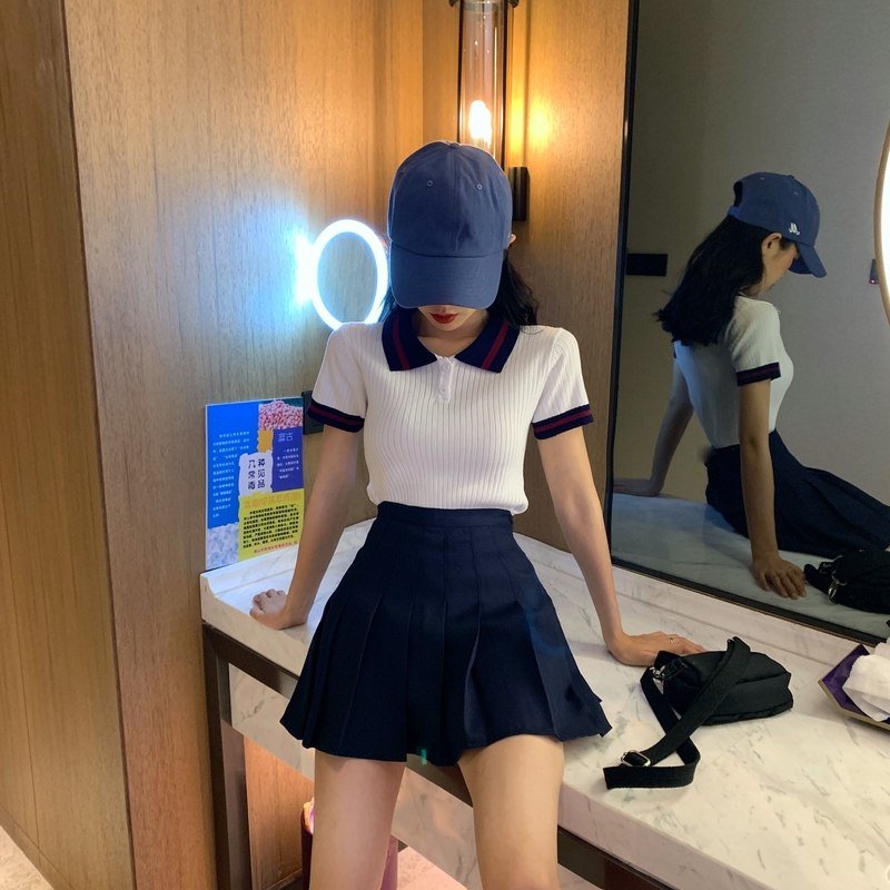 여성을위한 여름 얼음 실크 복고풍 폴로 셔츠 홍콩 스타일 INS 학생 다재다능한 스트라이프 니트 바닥 셔츠 티셔츠 신중한 여성을위한