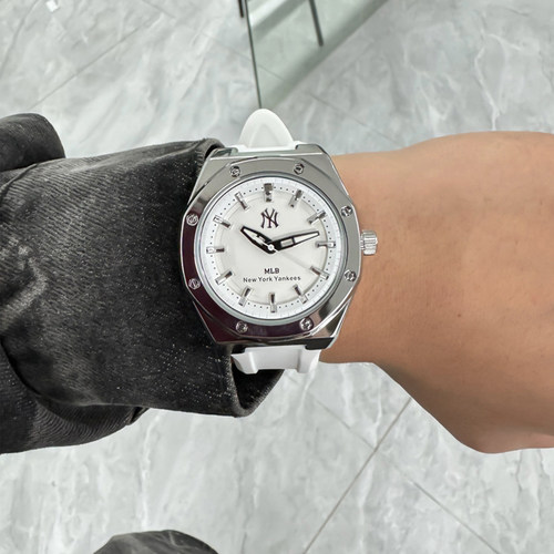 MLB男女同款简约风手表