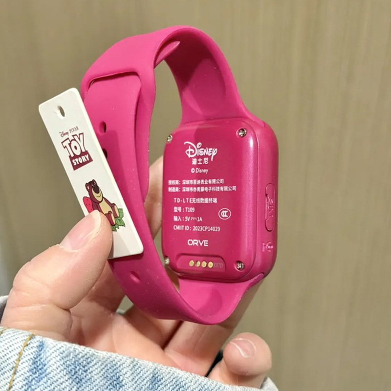 迪士尼草莓熊儿童电话手表小学生智能电子手表粉色女孩生日礼物