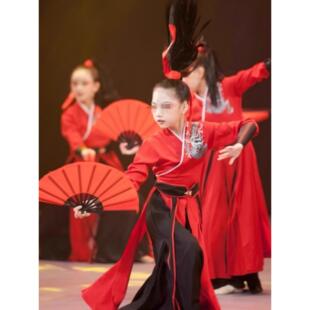 雪龙阴舞蹈表演服装儿童象王兴九州古装范少年志宏兆群舞蹈表演服