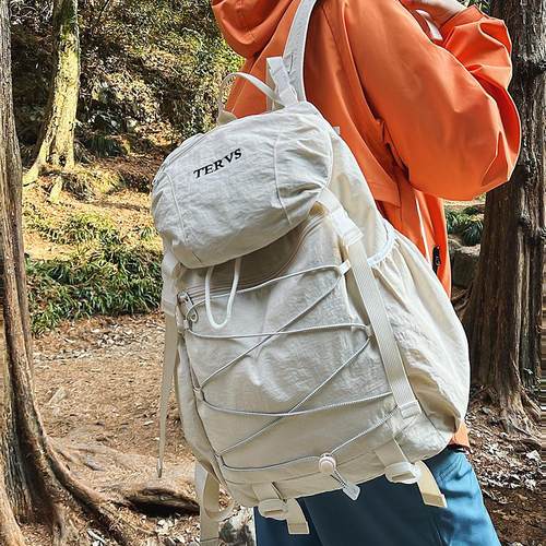 旅行背包学生书包防水登山包
