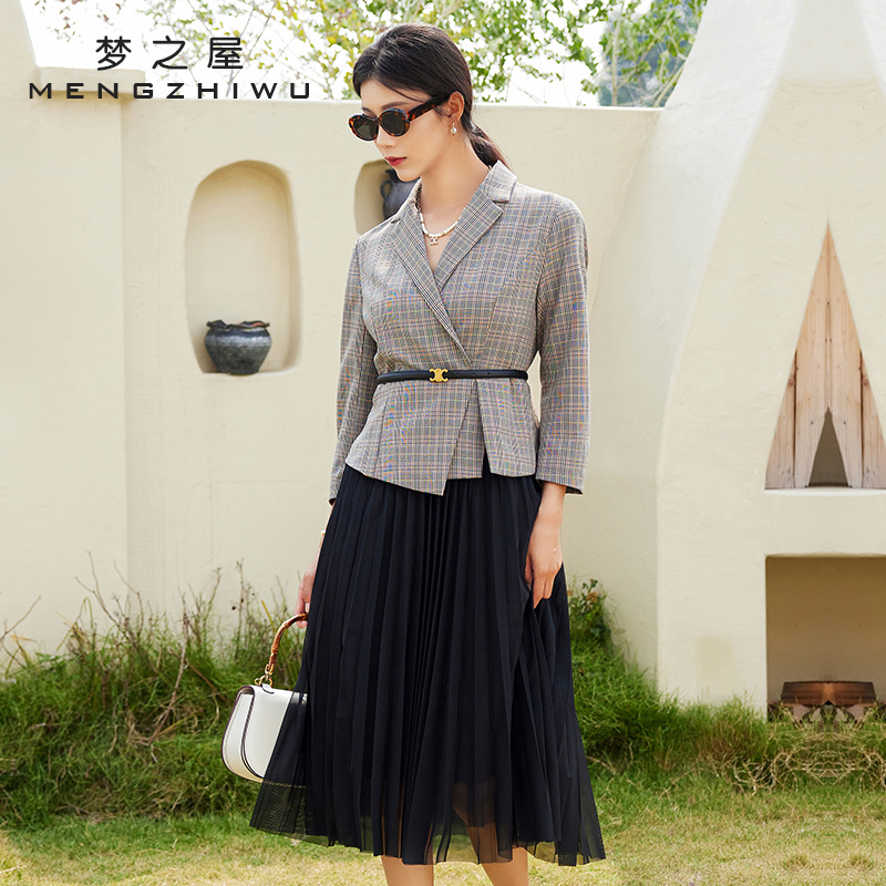 梦之屋2025秋季假两件套连衣裙女