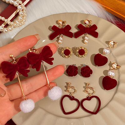 红色植绒蝴蝶结耳夹无耳洞