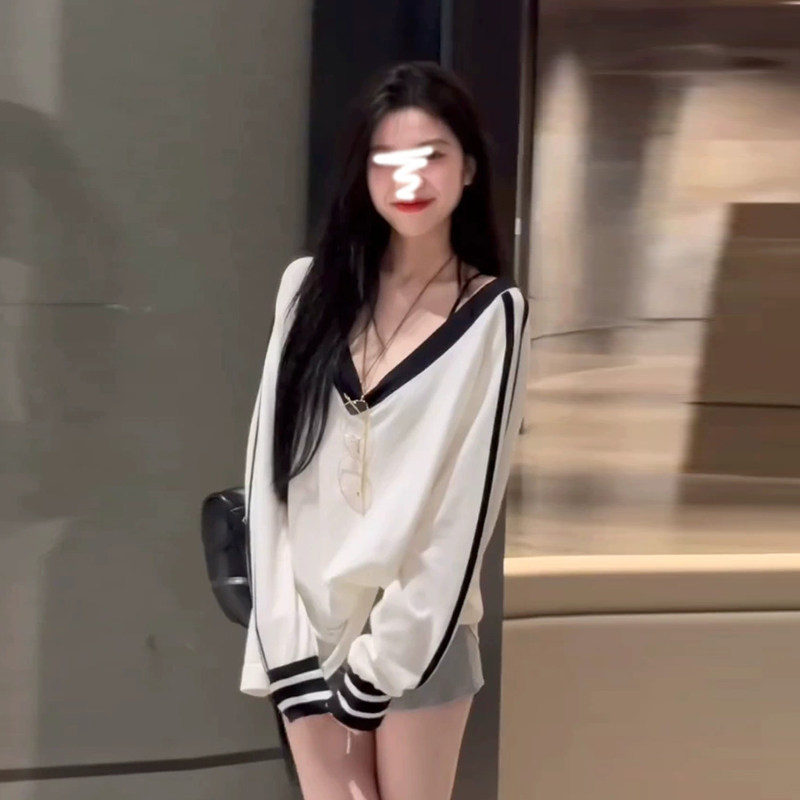 美式复古V领卫衣女秋冬慵懒风炸街宽松显瘦休闲百搭长袖网红上衣
