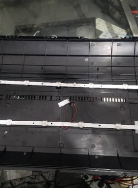 荣事达LED-32E29P(网络)灯条HY-C275A2 B356218621铝基板2条6灯