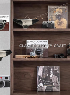 样板间书房书柜高档艺术摆件书架轻奢装饰柜复古饰品摆设相机模型