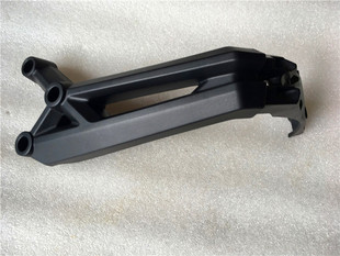 适用250nk配件CF250/250NK后挡泥板支架后挡泥瓦牌照固定支架