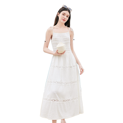 betu百图女装2025年夏季新款法式温柔风白色吊带连衣裙收腰长裙