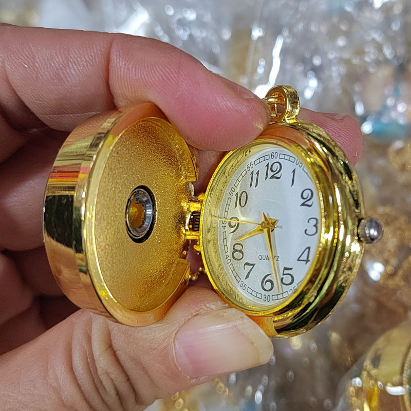 熊猫怀表玩具挂脖赠链可旋转卡通