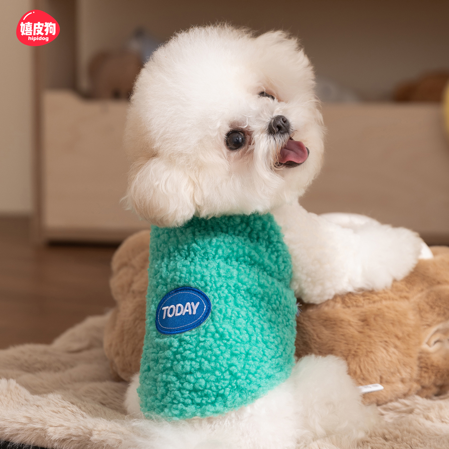 2025新款羊羔毛绒衣冬季小狗狗衣服比熊泰迪宠物小型犬约克夏冬装