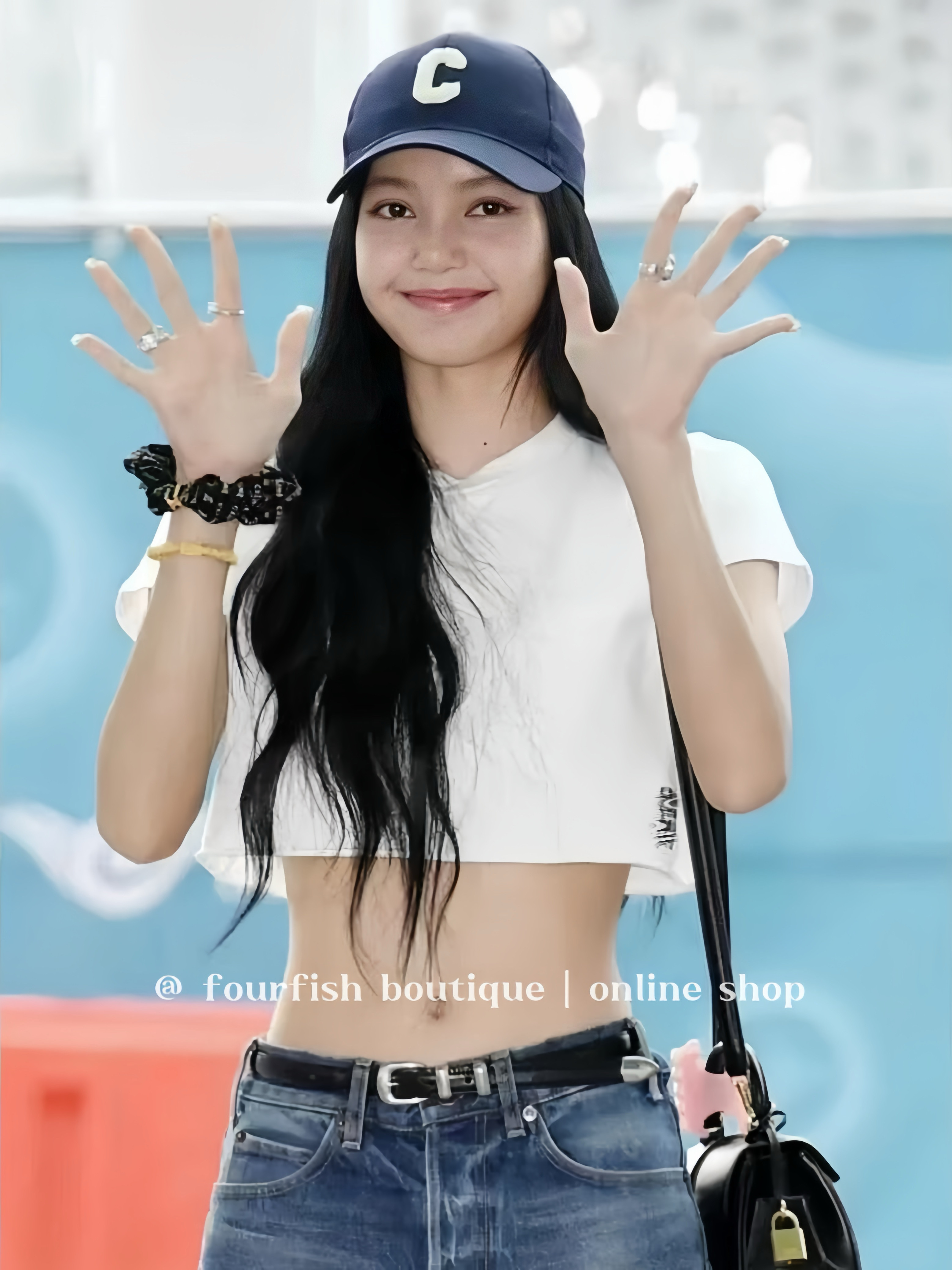 （现）朴彩英lisa同款小众刺绣字母高腰短款短袖上衣T恤/两色