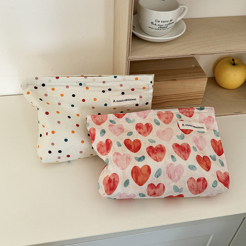 可爱桃心化妆包韩式便携护肤品收纳包布艺小方包零钱包杂物小包