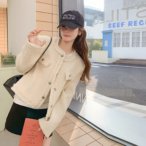 白色小香风外套女春秋2025新款减龄轻奢高级感穿搭名媛短款上衣图片