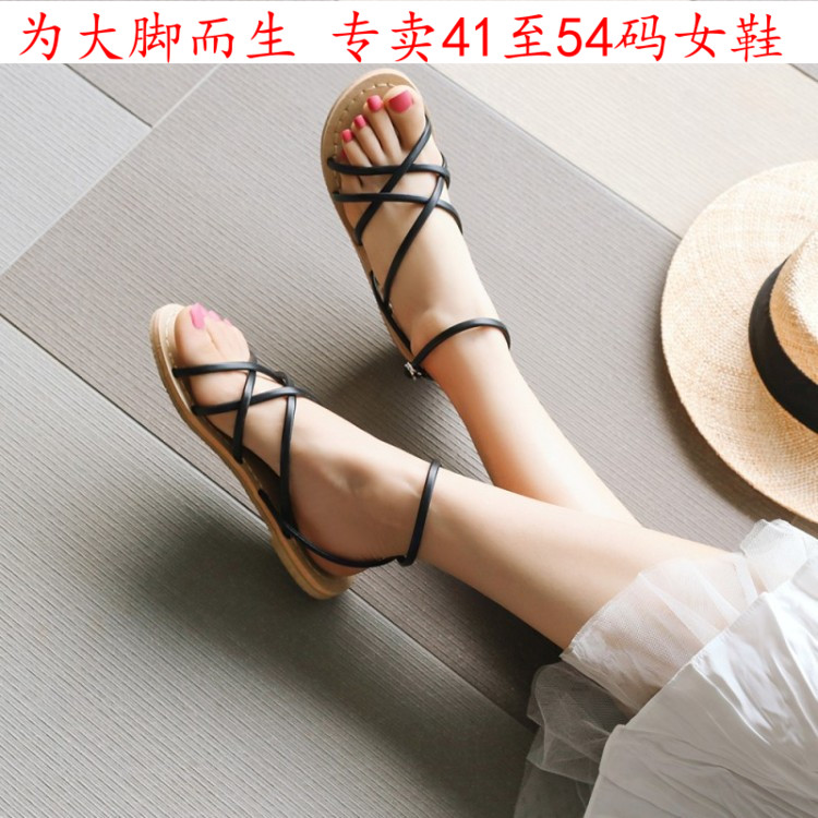 外贸黑色特大码女鞋41一46露趾平底凉鞋子43宽胖脚44皮面平跟鞋45