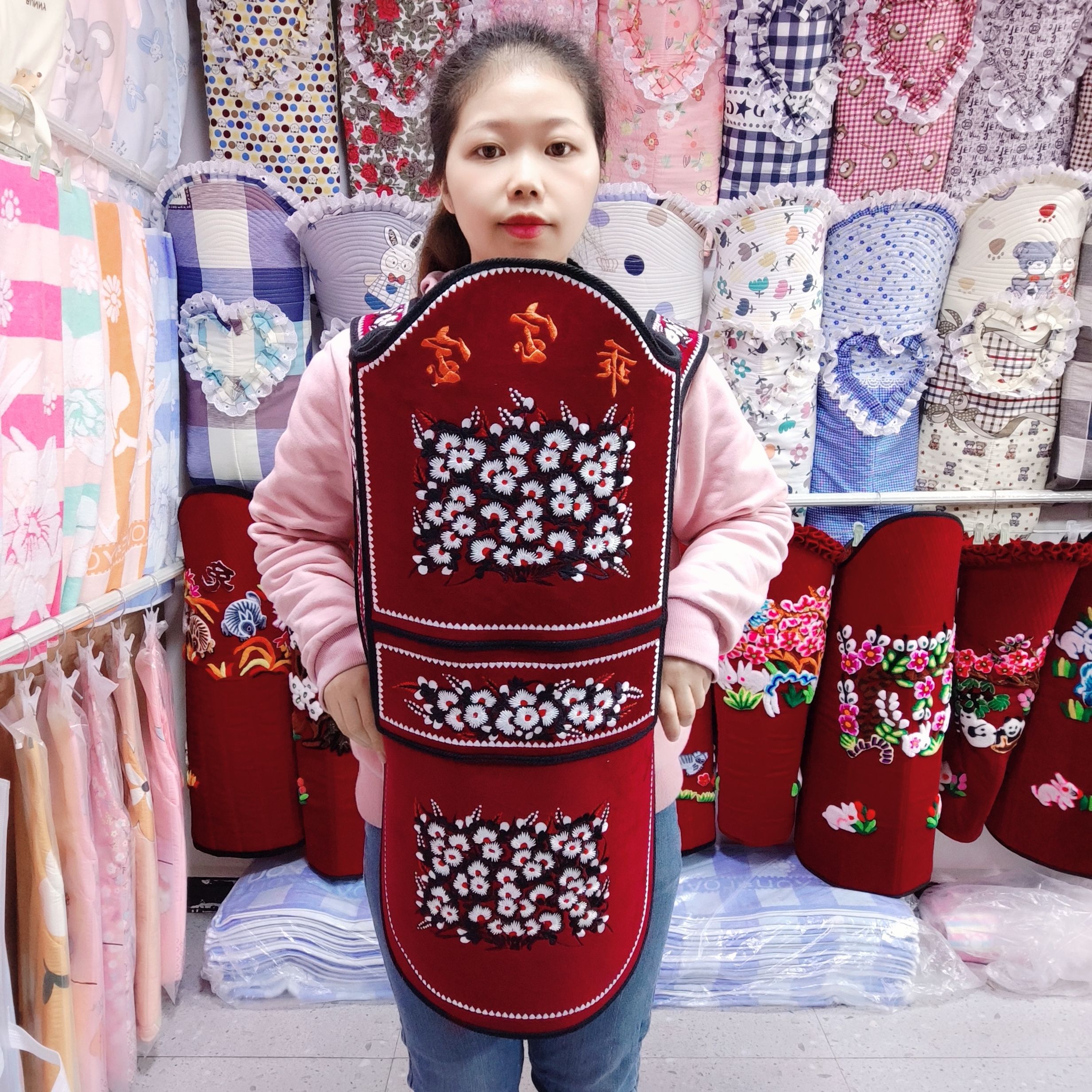 贵州新款民族仿手工绣花背带婴幼儿背小孩外出云南传统绣花背扇