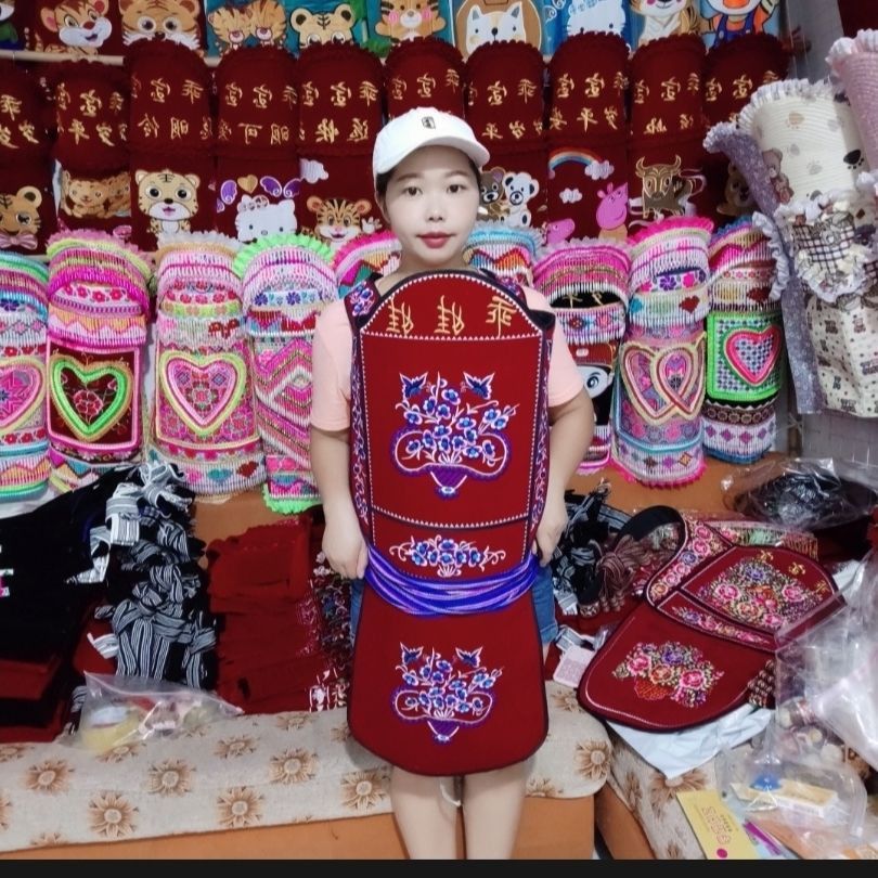 热卖款贵州背扇绣花背带后背式传统双肩背带婴儿童背裙背娃神器