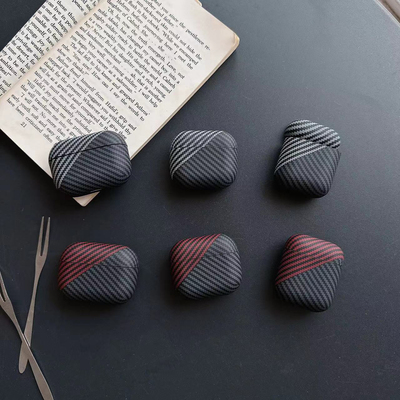 适用苹果耳机保护套airpodspro2壳二代碳纤维第三代高级感ipods外壳airpro2不掉盖三防摔软airpod盒airpods3