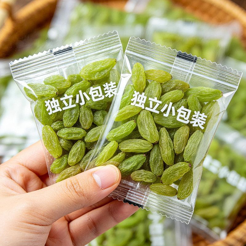 新疆吐鲁番绿葡萄干大颗粒独立包装营养早餐无核免洗零食小吃
