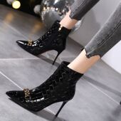 尖头高跟鞋 饰性感格子马丁靴 金属装 细跟时尚 短靴女秋冬新款