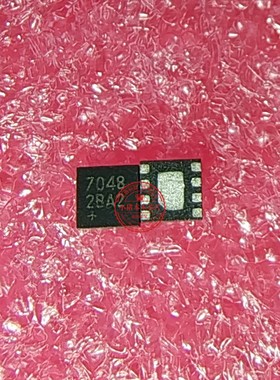 丝印D92B17 MAX17048G+T10 MAX17048G丝印7048 QFN 新的一个起拍