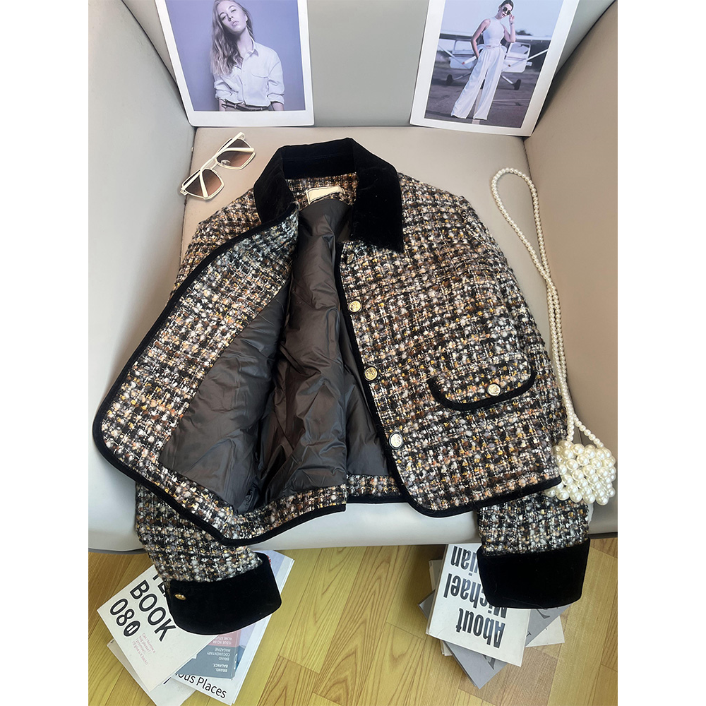 爵莱菲大码高级黑色翻领小香风羽绒服女冬丝绒拼接加厚粗花呢外套