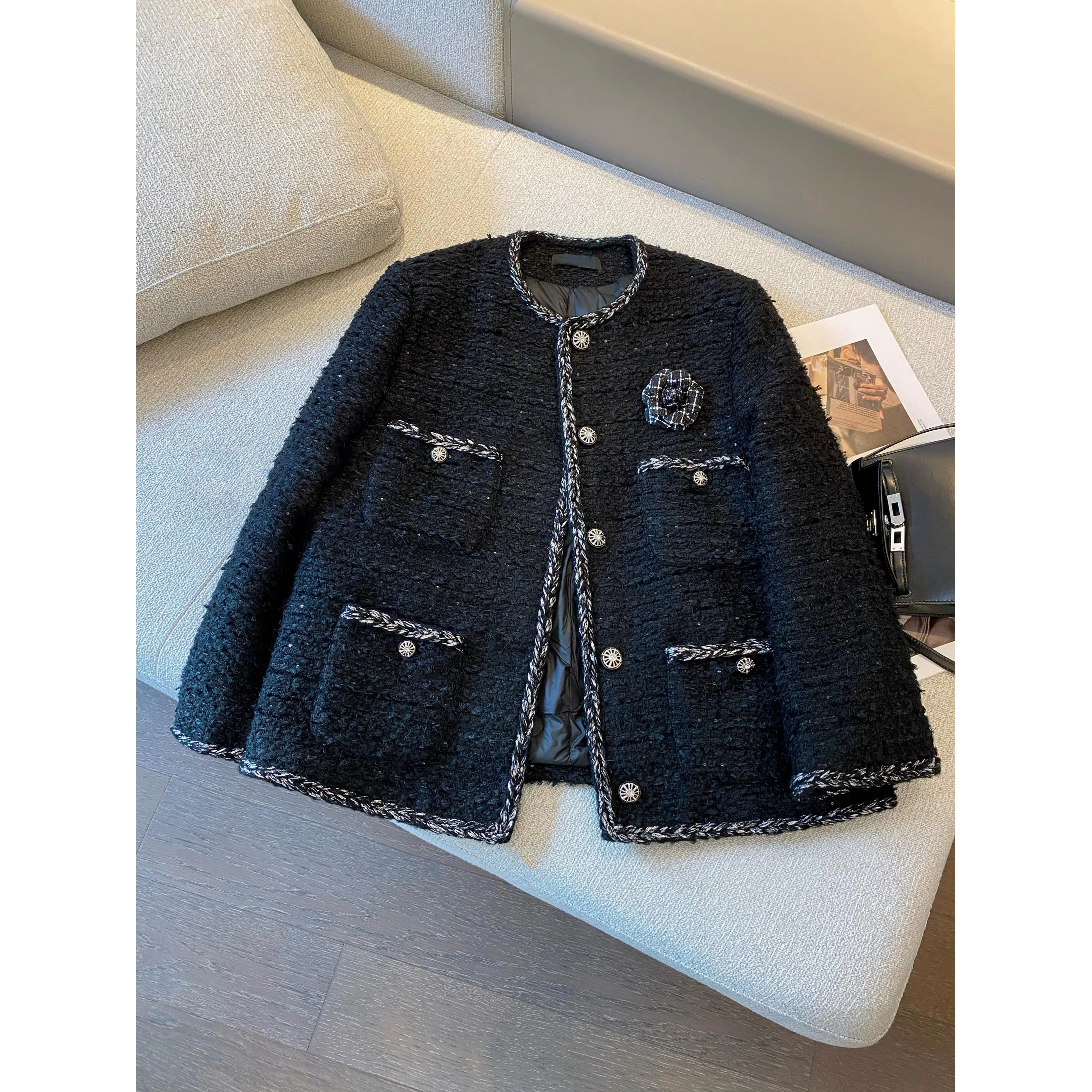 爵莱菲大码羊毛2025冬季小香毛呢外套女短款加厚羽绒服编织大衣