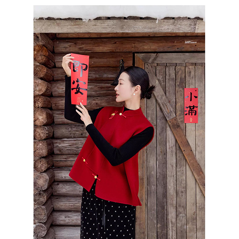 爵莱菲大码胖mm新中式双面羊毛新年招财红马甲金币如意扣拜年服,女装/女士精品,常规大码外套,淘宝优惠券,粉丝福利购,淘宝优惠卷