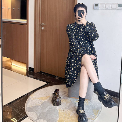 茶歇法式雪纺碎花连衣裙