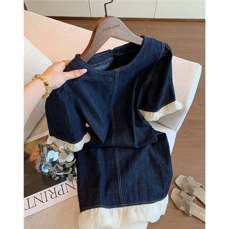 深蓝色花边拼接牛仔连衣裙